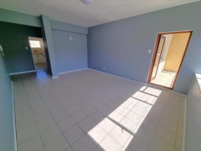 2 Bedroom Property for Sale in Oostersee Western Cape